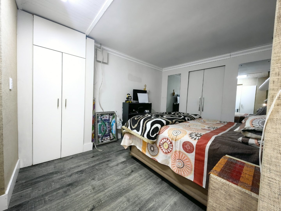 4 Bedroom Property for Sale in Westridge Western Cape